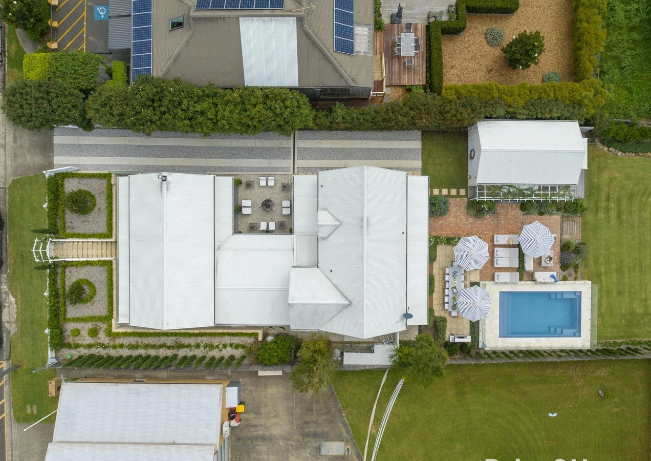 Aerial view of Murrayville and its two-acre grounds